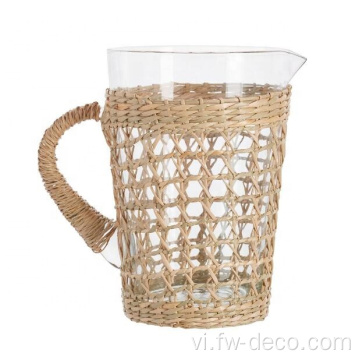 Nước thủy tinh với Rattan và tay cầm wicker